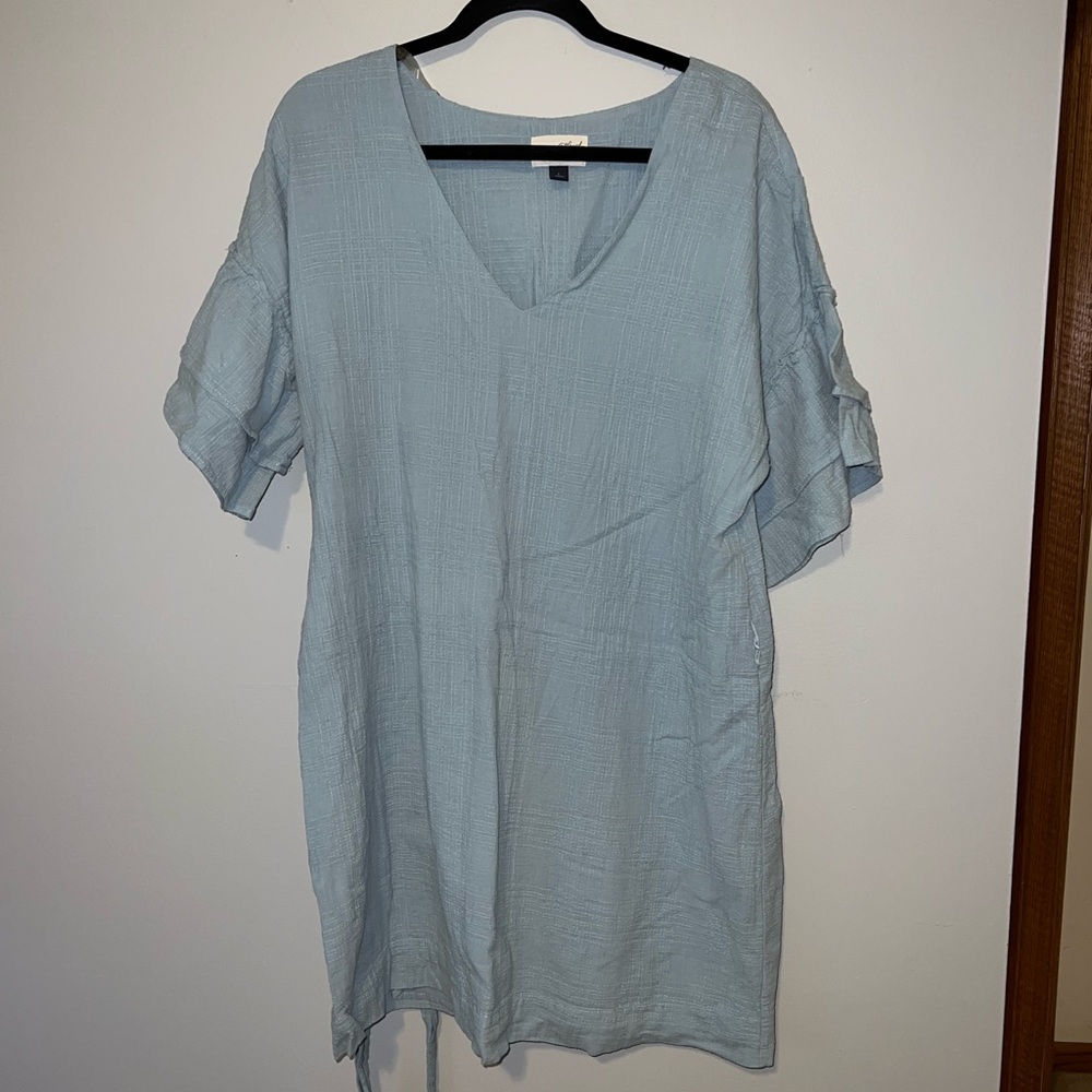 Universal Thread light blue dress